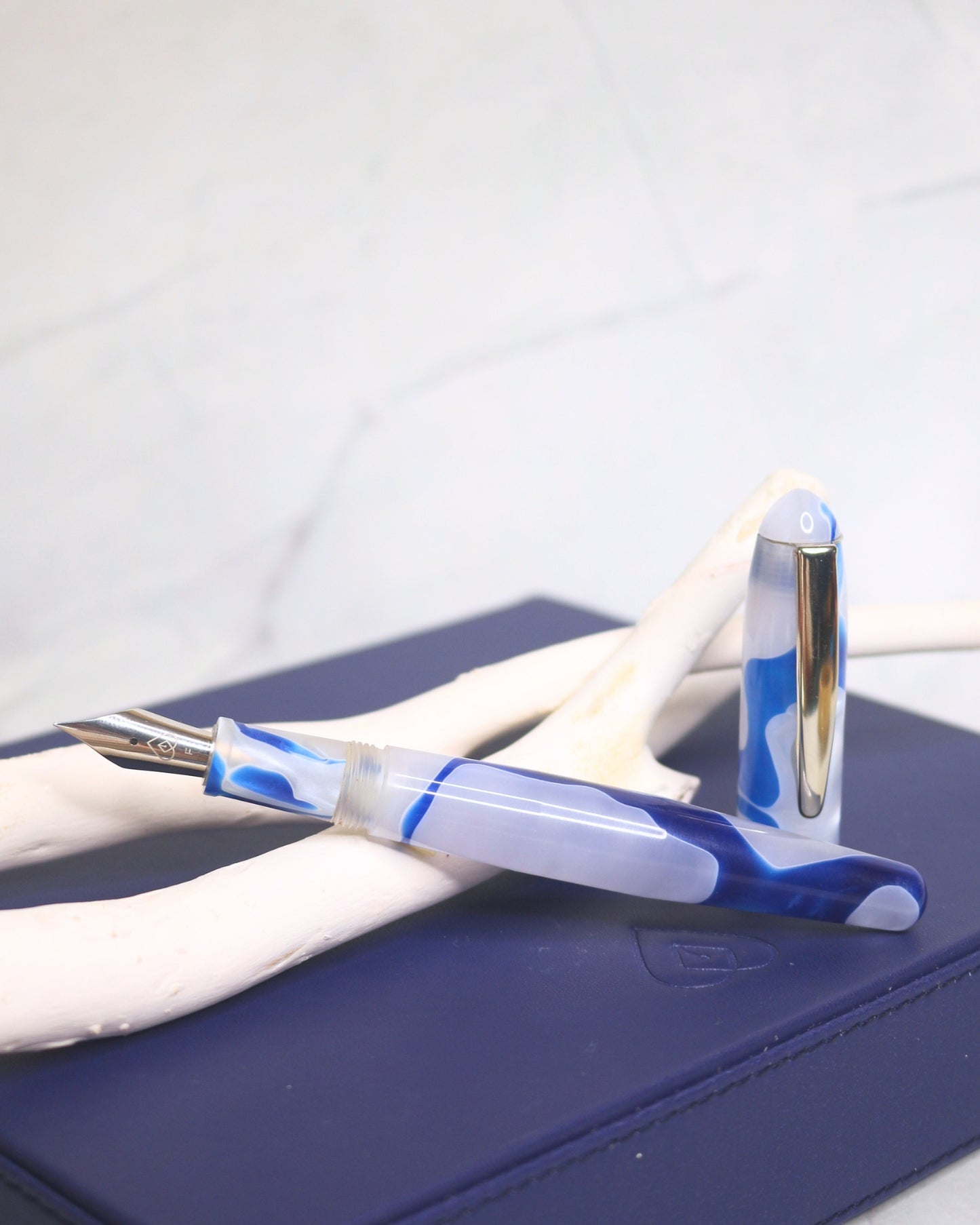Epitome Swirls Fountain Pen