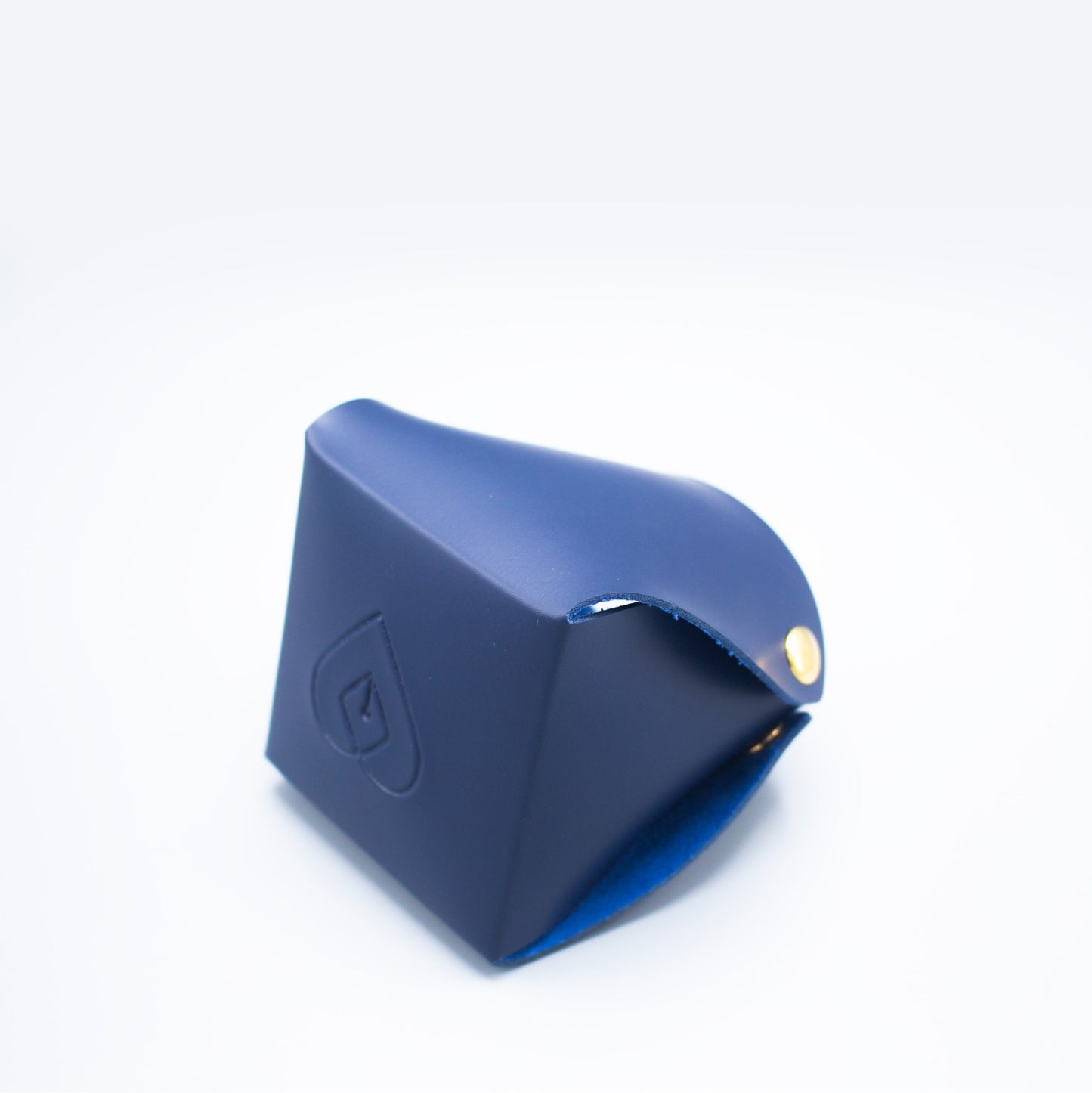 Epitome Foldable Leather Pen Stand